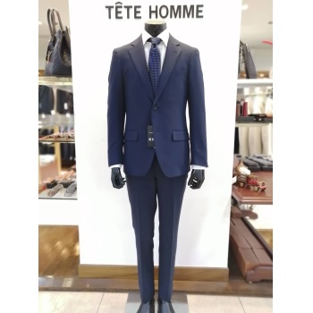 ＜TETE HOMME＞超快適スーツ