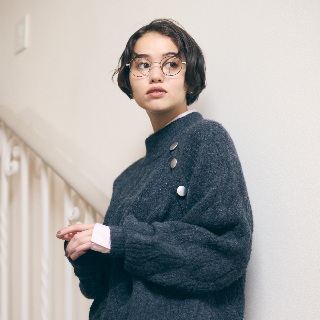 【コムサイズム】ケーブルボタンニット★